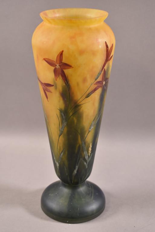 NANCY FRENCH ART GLASS VASE (1 of 3)