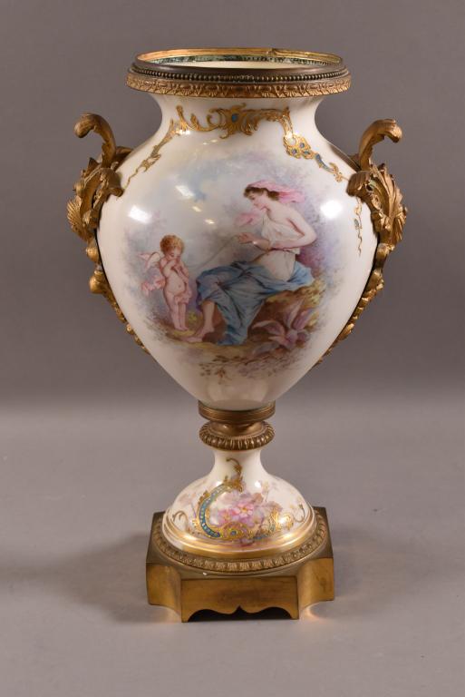SEVRES STYLE HAND PAINTED URN (1 of 5)