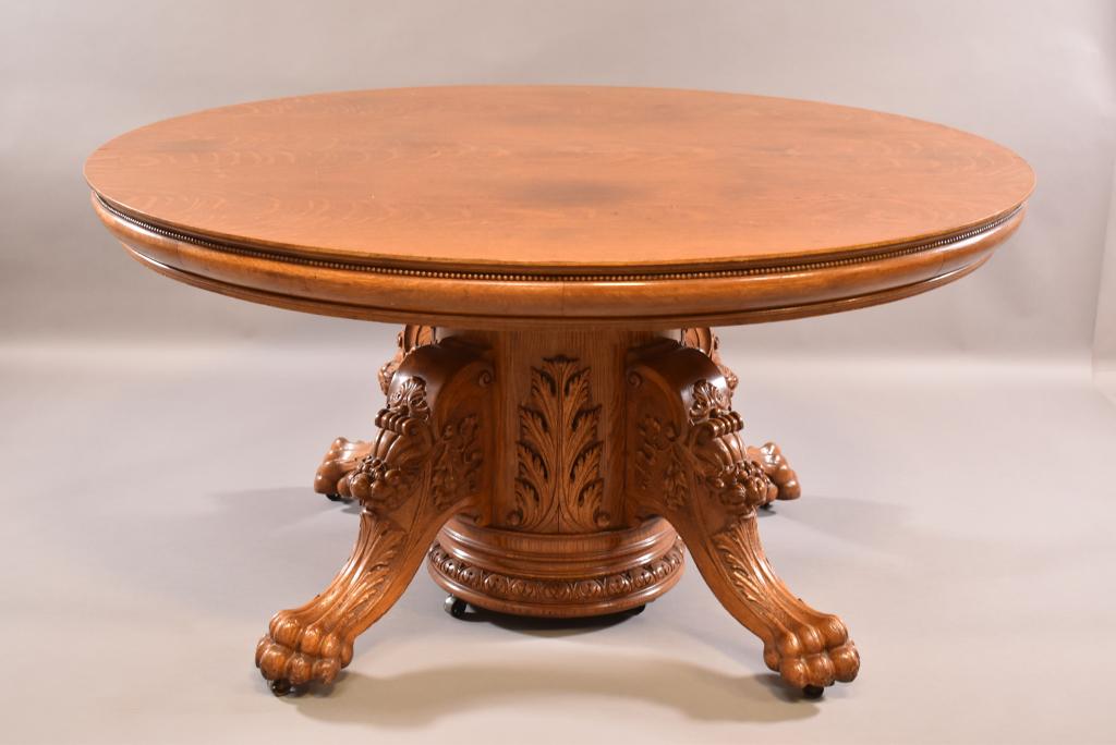 1900'S AM. OAK 60" DINING TABLE WITH 4 LEAVES (1 of 11)