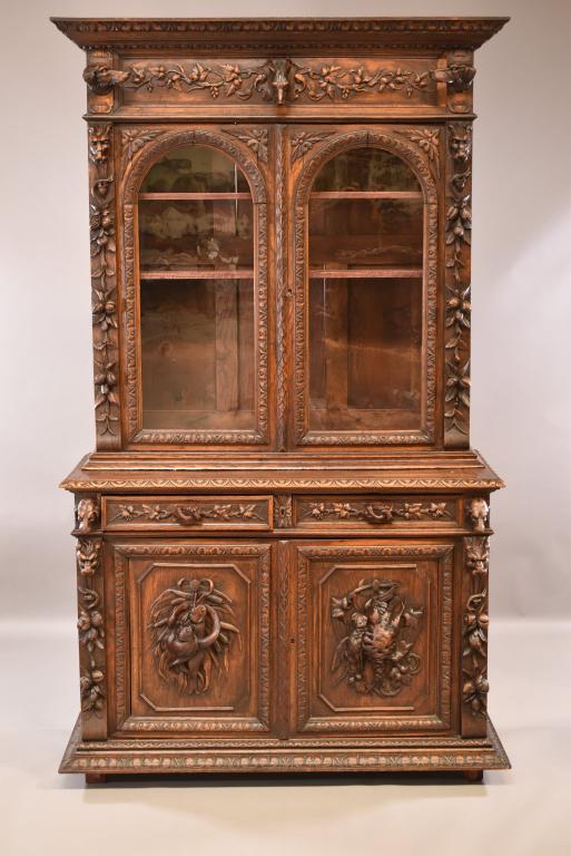 TURN OF THE CENTURY HIGHLY CARVED EUROPEAN CABINET (1 of 7)