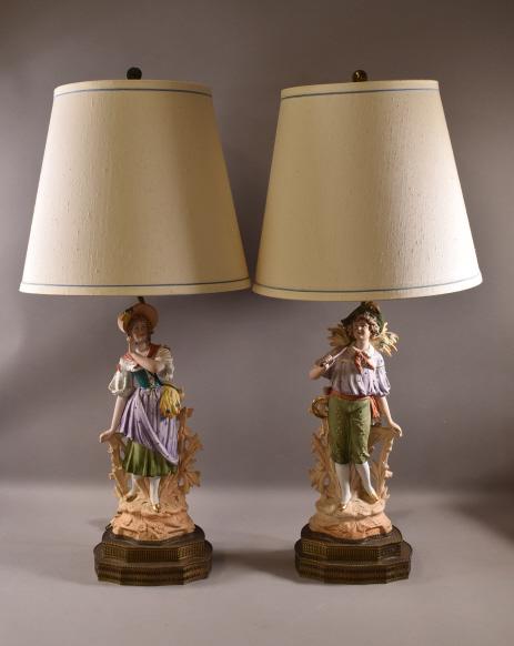 PAIR OF FIGURAL BISQUE TABLE LAMPS (1 of 5)