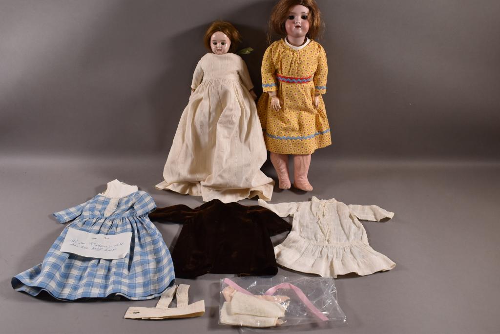 2 ANTIQUE DOLLS WITH CLOTHING (1 of 5)