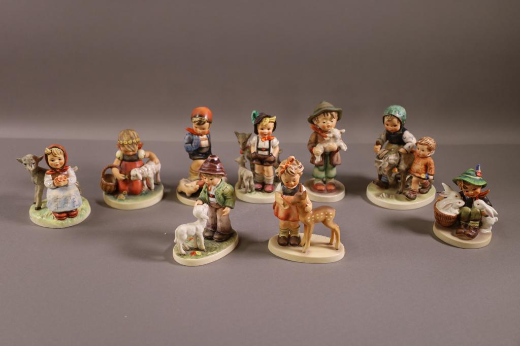 COLLECTION OF 9 HUMMEL FIGURES (1 of 6)
