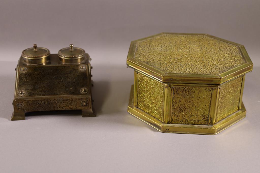 TWO METAL TABLE ITEMS (1 of 7)