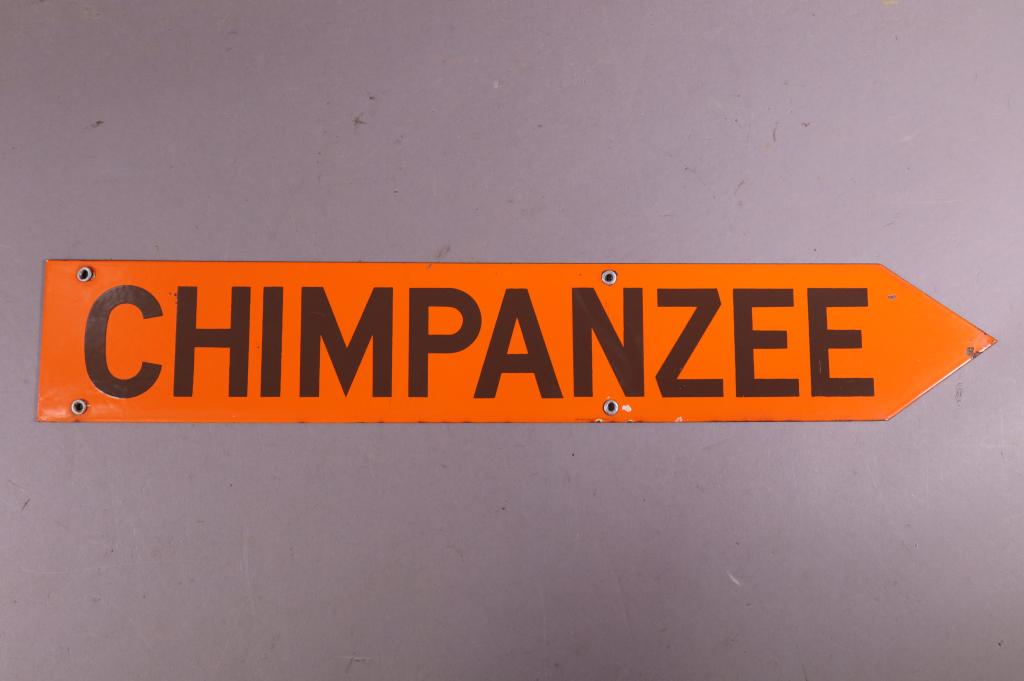 SSP CHIMPANZEE ZOO ARROW SIGN (1 of 2)