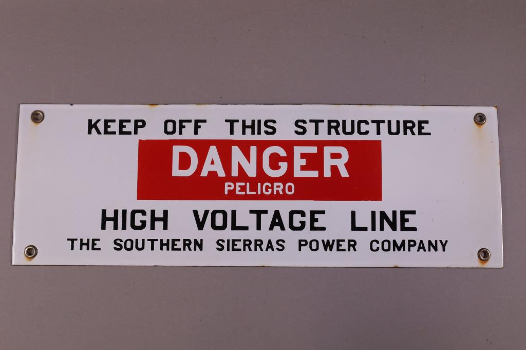 SOUTHERN SIERRAS POWER CO DANGER SSP SIGN (1 of 2)