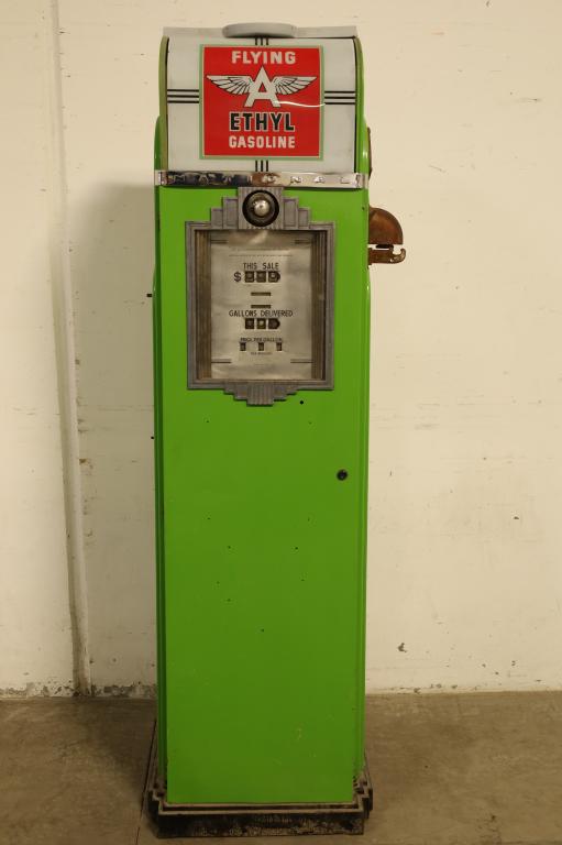 NATIONAL MODEL A1 GAS PUMP (1 of 5)