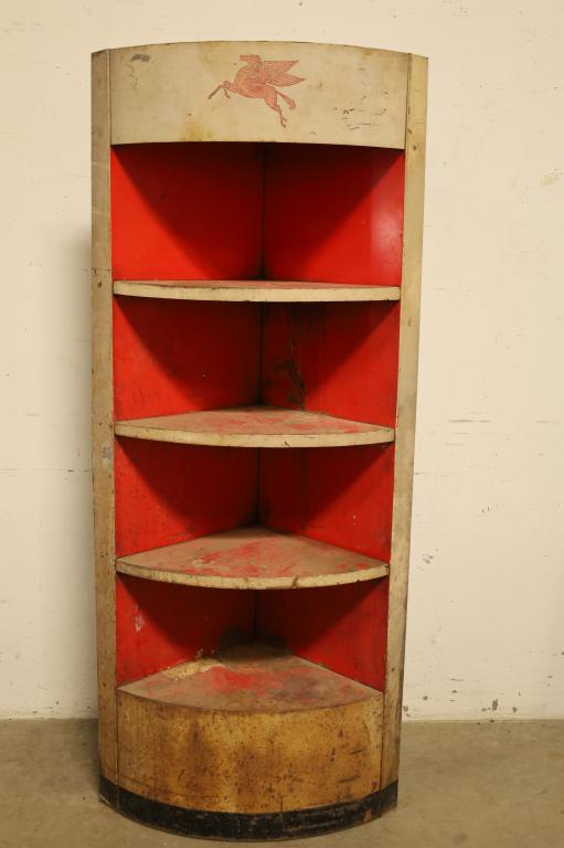 MOBIL PEGASUS GAS STATION CORNER CABINET (1 of 4)