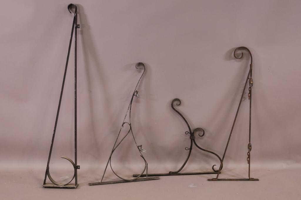 4 IRON SIGN HANGERS (1 of 3)