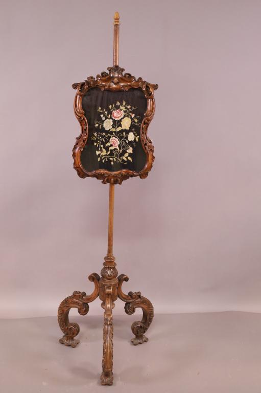 FANCY CARVED VICTORIAN FIRE SCREEN (1 of 4)