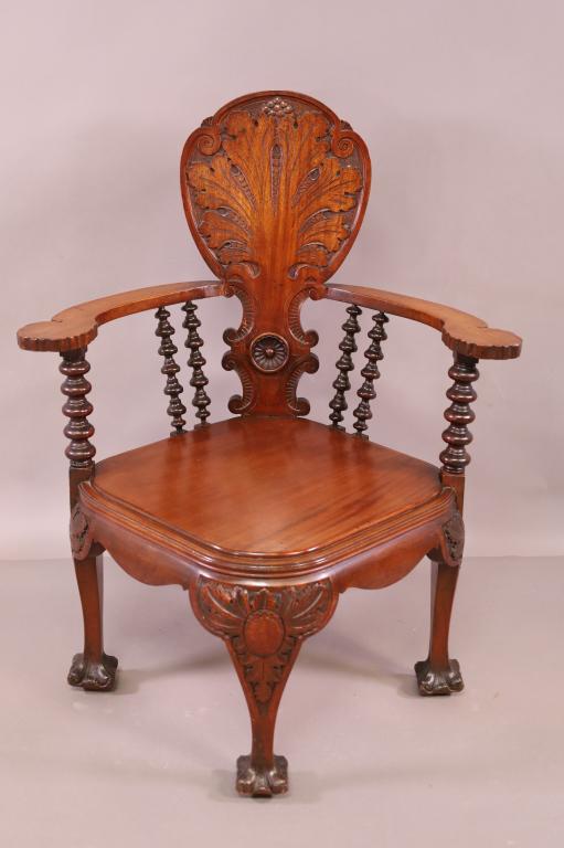 VICTORIAN CARVED CORNER CHAIR (1 of 4)