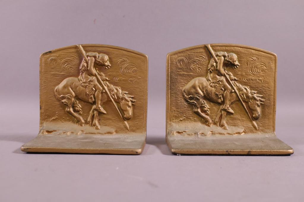 PAIR OF ANTIQUE END OF THE TRAIL BOOKENDS: CAST IRON. NO MARKINGS, OLD REPAINT. GOOD CONDITION. 5" H