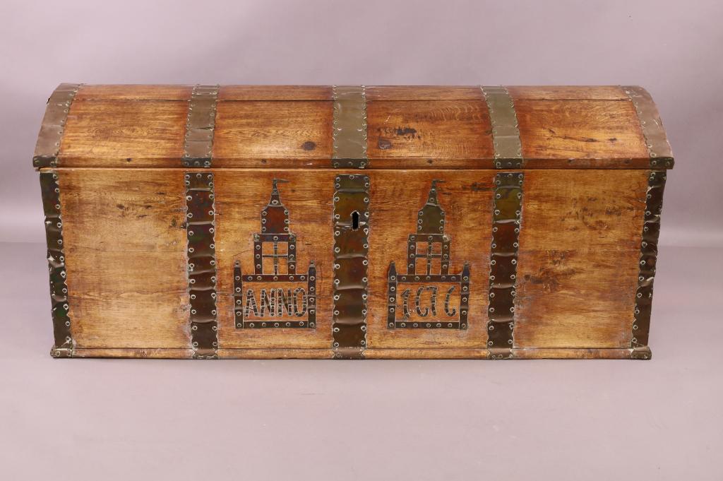 17TH CENTURY DANISH TRUNK (1 of 7)
