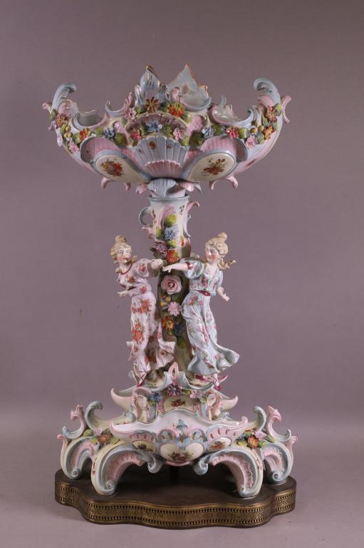 LARGE DRESDEN STYLE COMPOTE (1 of 6)