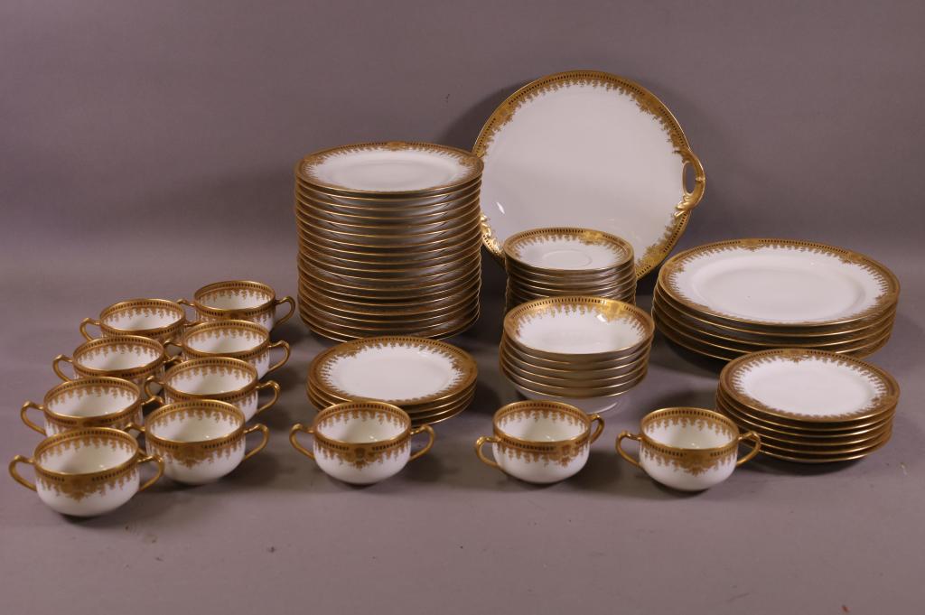 HAVILAND & CO LIMOGES 63 PCS CHINA SET (1 of 4)
