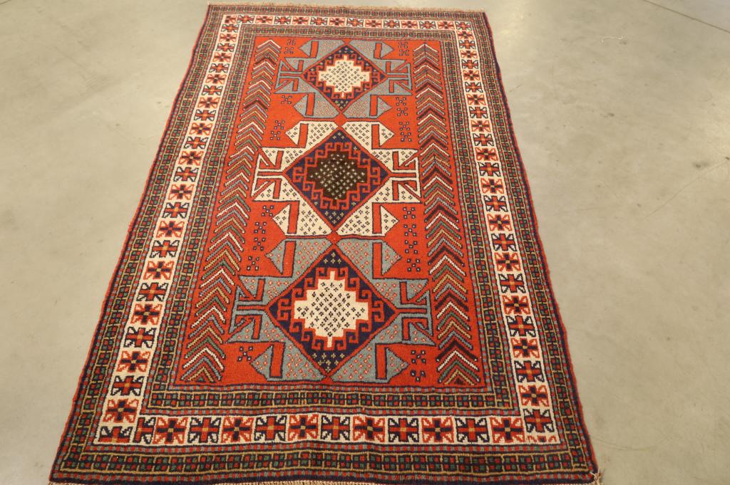 6' 3" x 3' 11" HANDMADE PERSIAN WOOL RUG: GOOD CLEAN RUG