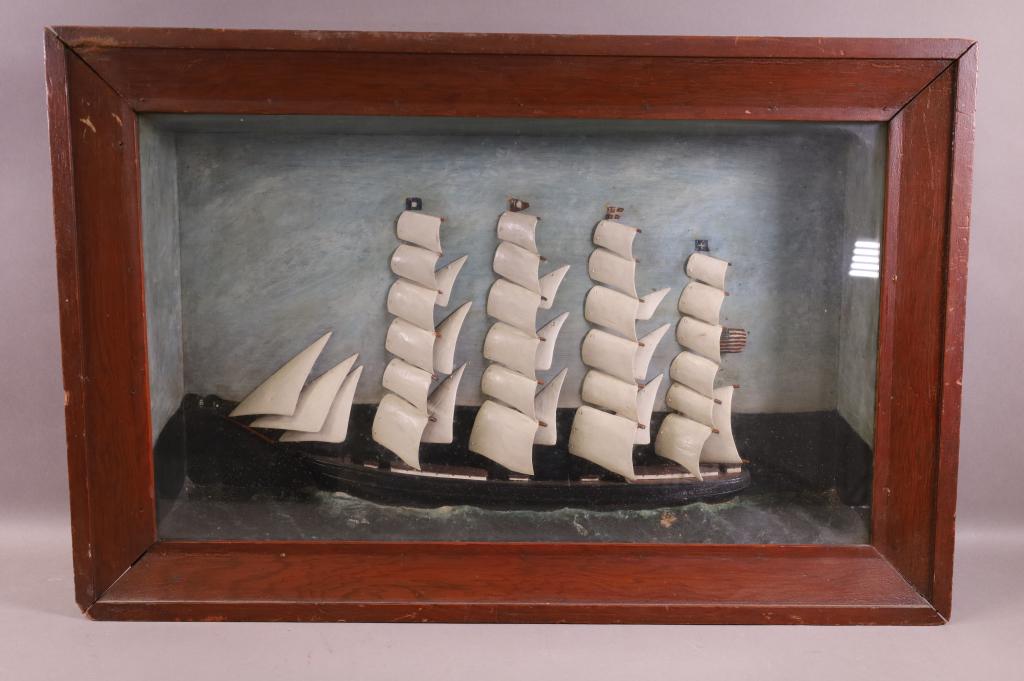 19TH CENTURY HALF HULL MODEL SHIP (1 of 3)