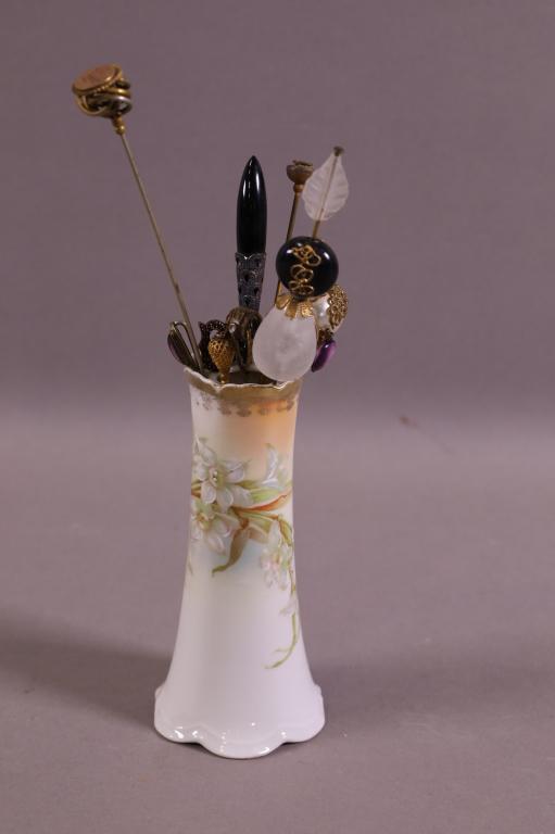 HAT PIN HOLDER & 13 PINS (1 of 4)