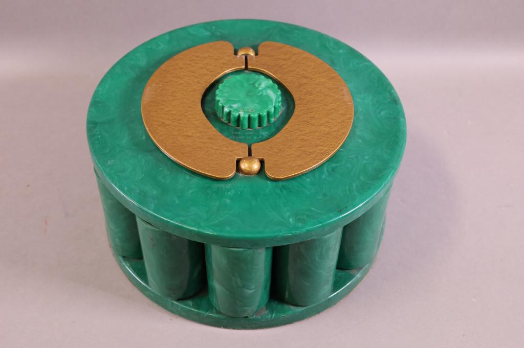 "TURNIT" POKER CHIP RACK (1 of 4)