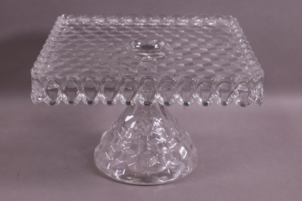 "AMERICAN" FOSTORIA CAKE STAND (1 of 3)