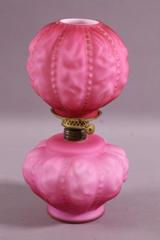 VICTORIAN MINIATURE PINK SATIN GLASS OIL LAMP (1 of 3)
