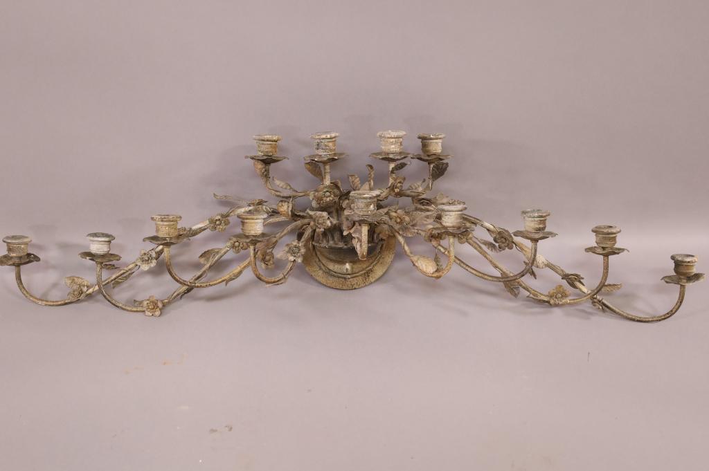LARGE METAL DECORATIVE HANGING CANDELABRA (1 of 4)