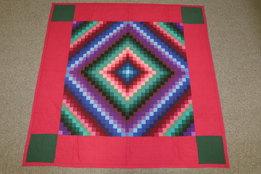 ANTIQUE AMISH QUILT (1 of 3)