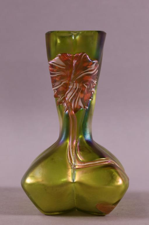 LOETZ ART GLASS VASE (1 of 3)