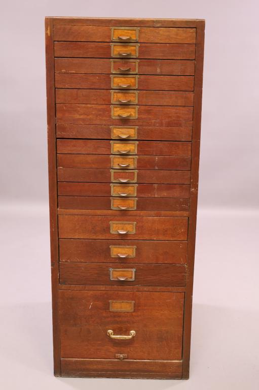 ANTIQUE 16 DRAWER AM. OAK FILE CABINET (1 of 4)