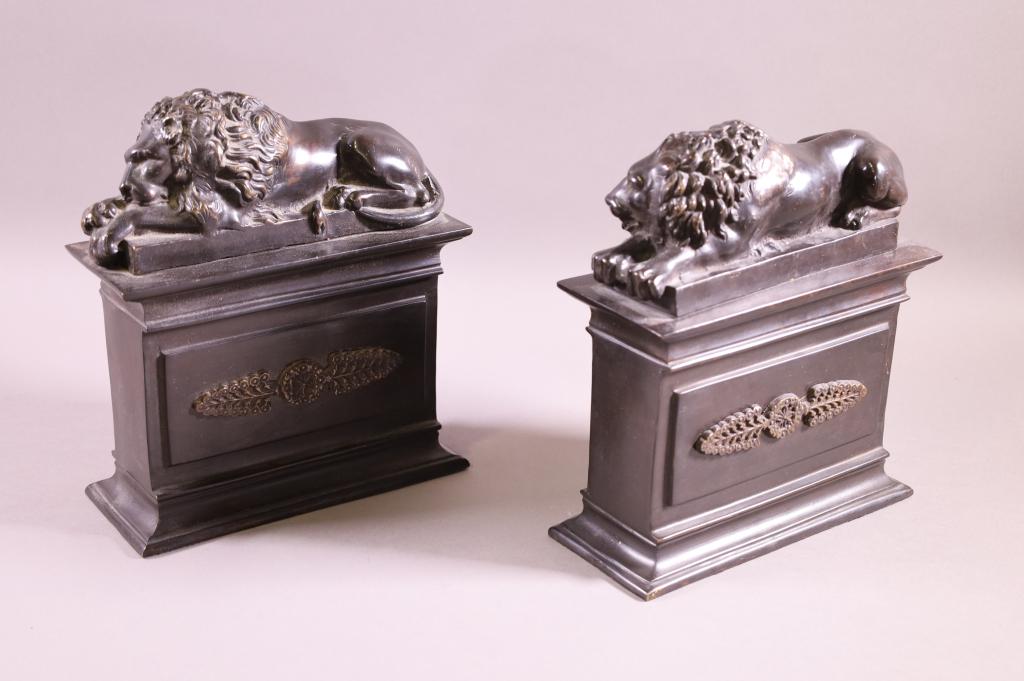 PAIR OF BRONZE LION BOOKENDS (1 of 4)