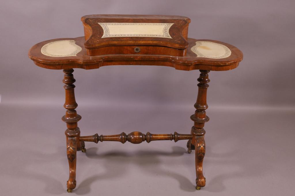 VICTORIAN LADY'S WRITING DESK (1 of 6)
