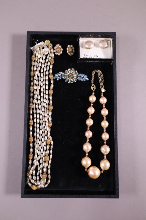 MIRIAM HASKELL COSTUME JEWELRY (1 of 4)
