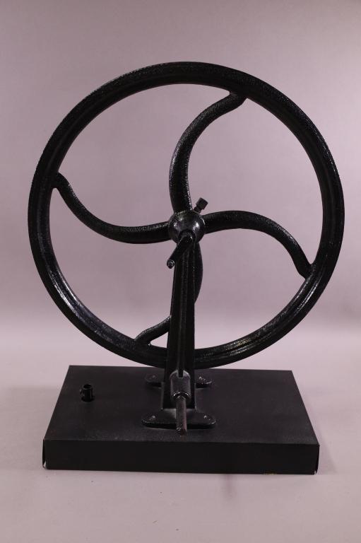 CAST IRON FLY WHEEL (1 of 3)