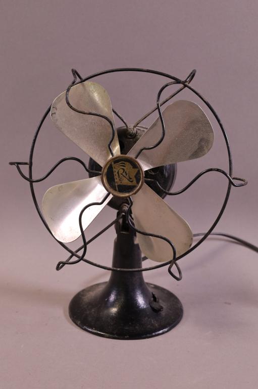 ANTIQUE FAN (1 of 3)