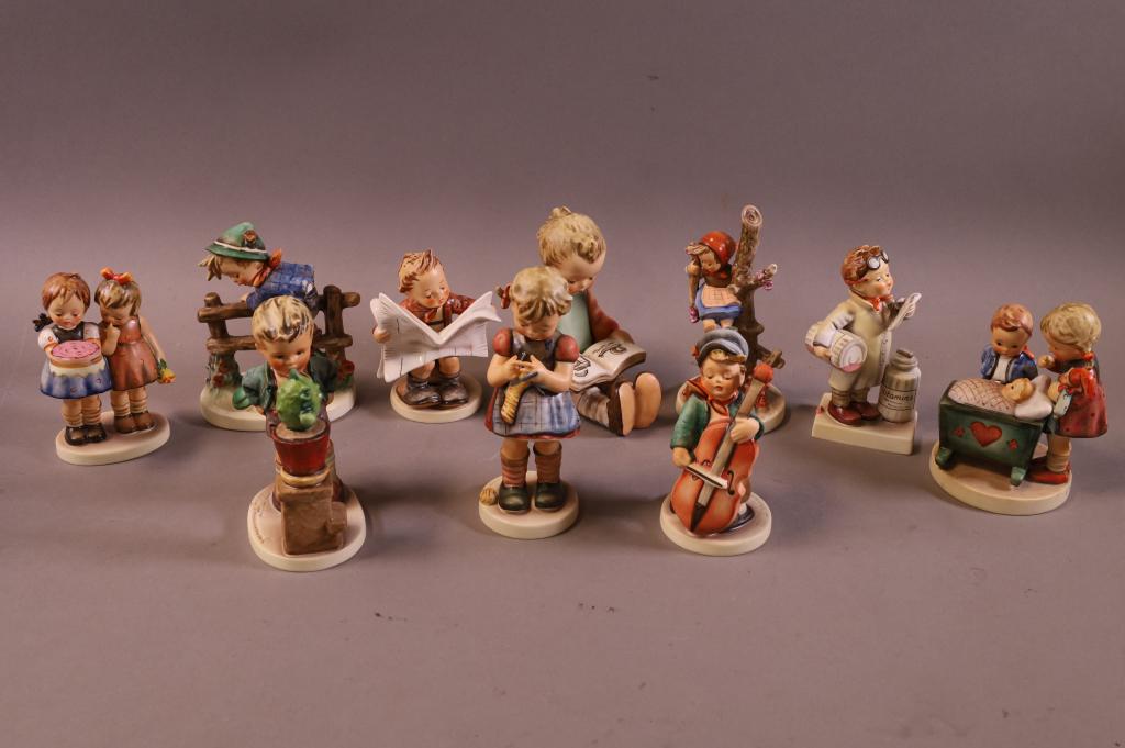 10 HUMMEL FIGURES (1 of 5)