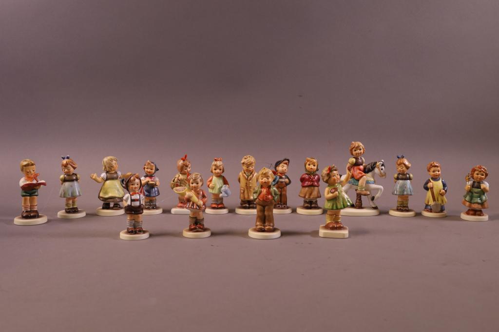 17 HUMMEL CLUB FIGURES (1 of 2)