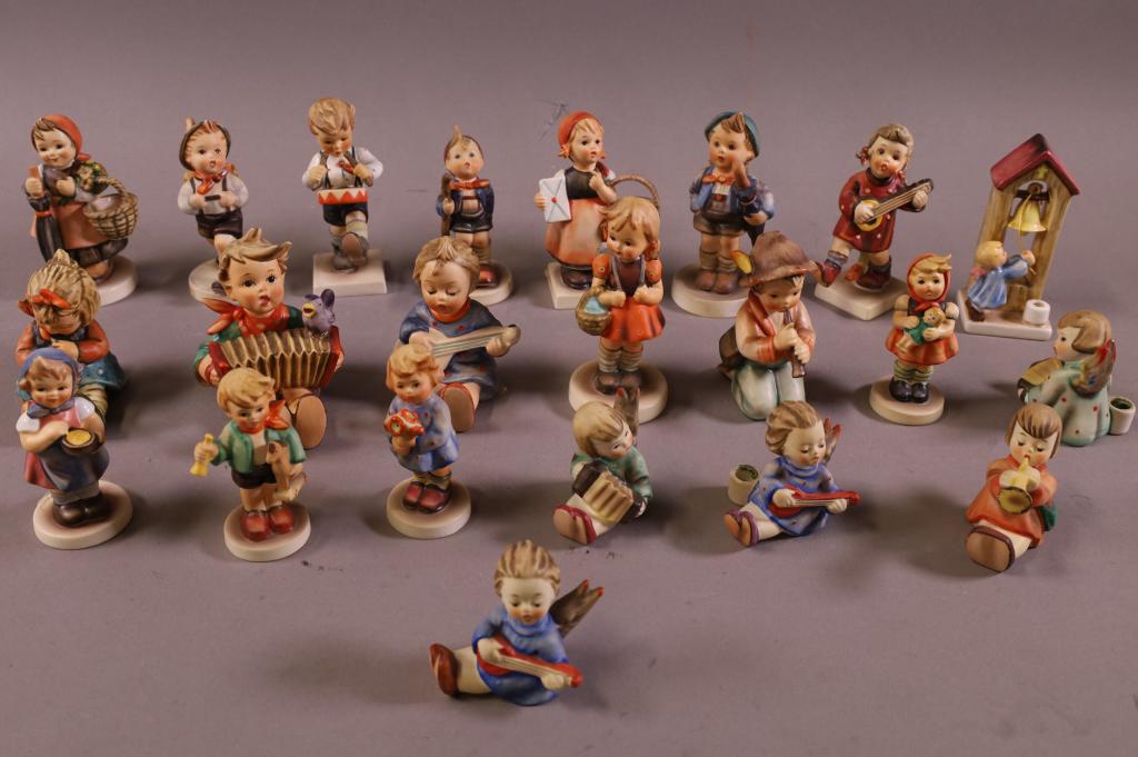22 SMALL HUMMEL FIGURES (1 of 5)