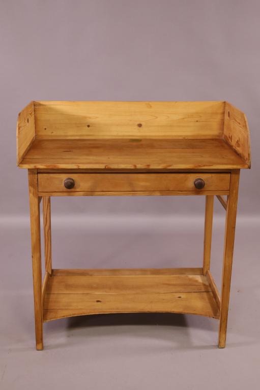 PRIMITIVE PINE WASHSTAND (1 of 4)