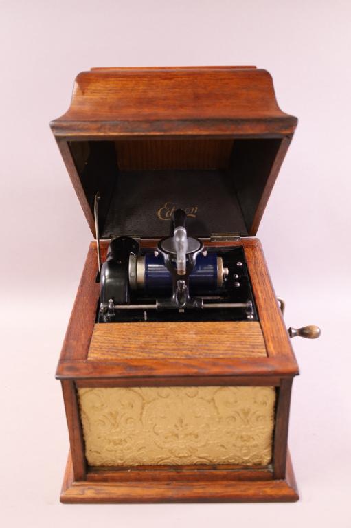 EDISON AMBEROLA CYLINDER PLAYER (1 of 4)