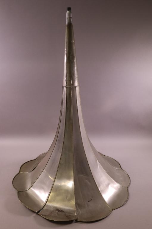 VICTROLA HORN: SCALLOPED STYLE WITH FLORAL PAINTED INTERIOR. DAMAGE TO SEAMS. 24" DIAM x 33" L. THIS ITEM EXCEEDS SIZE LIMITATIONS FOR IN HOUSE SHIPPING.