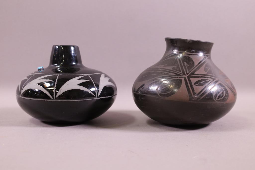 2 NATIVE AMERICAN BLACKWARE BOWLS (1 of 5)