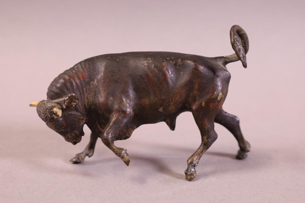 SMALL AUSTRIAN BRONZE BULL (1 of 3)