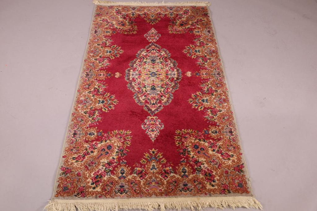 APPROX 2' 10" x 5' KARASTAN RUG (1 of 4)