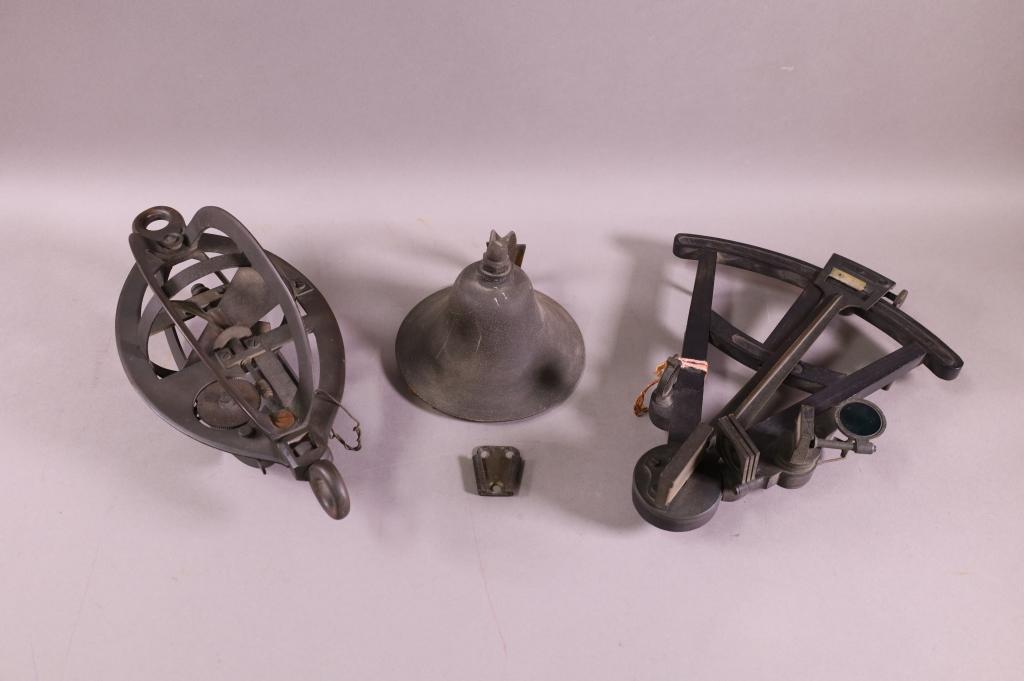 COLLECTION OF NAUTICAL ITEMS (1 of 7)