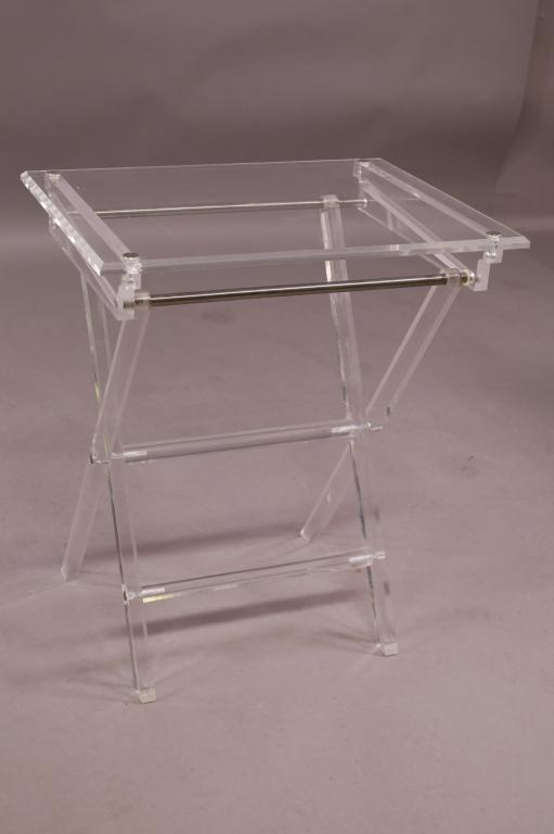 4 LUCITE DINNER TV TRAYS (1 of 3)