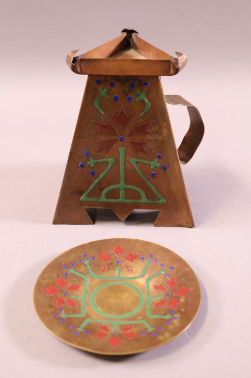 THE ART CRAFTS SHOP CANDLESTICK & PLATE (1 of 4)