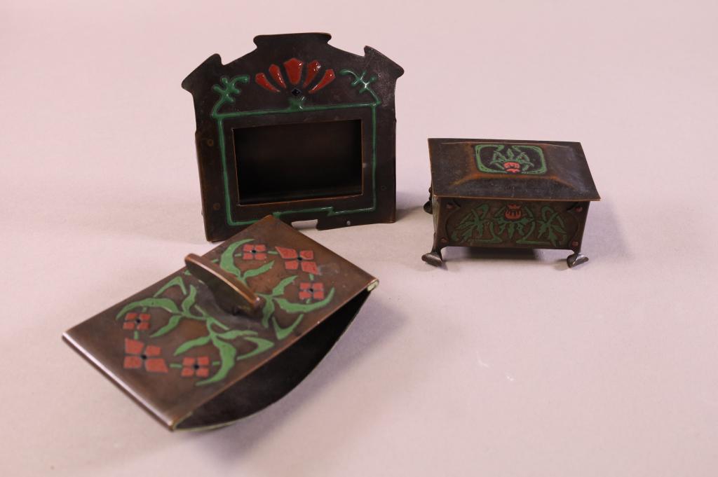 3 PIECES OF ART CRAFTS SHOP COPPER (1 of 5)