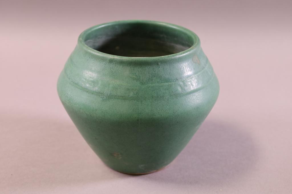 MATTE GREEN POTTERY BOWL (1 of 3)