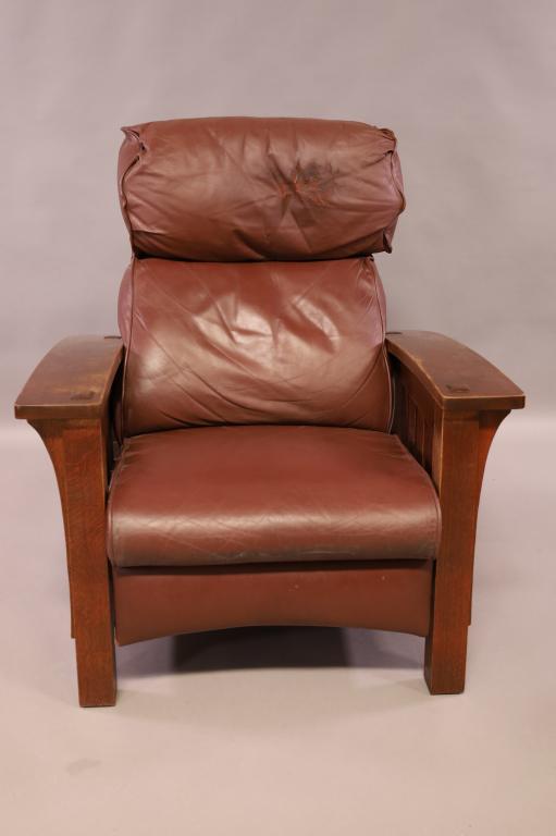 MODERN STICKLEY MORRIS RECLINER: MODERN STICKLEY RECLINER, LEATHER SEAT. WEAR TO FINISH, WEAR TO LEATHER. THIS ITEM EXCEEDS SIZE LIMITATIONS FOR IN HOUSE SHIPPING.