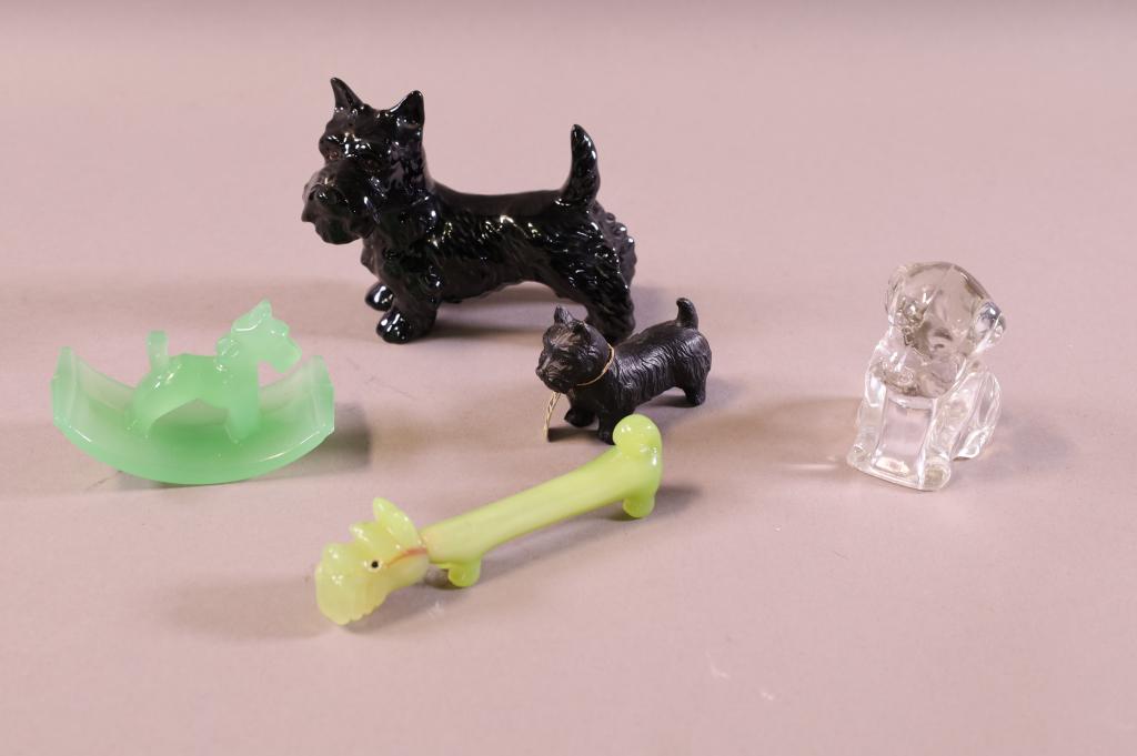 5 DOG FIGURES (1 of 4)